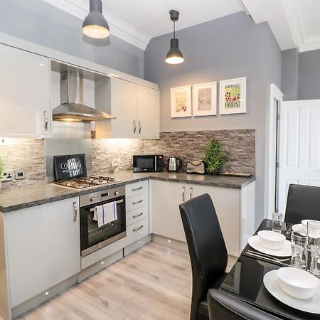 St John'S North Hotel Apartments Wakefield Esterno foto