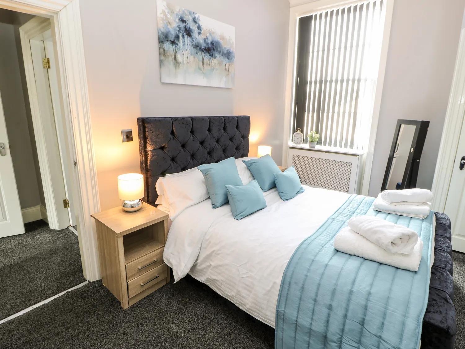 St John'S North Hotel Apartments Wakefield Esterno foto