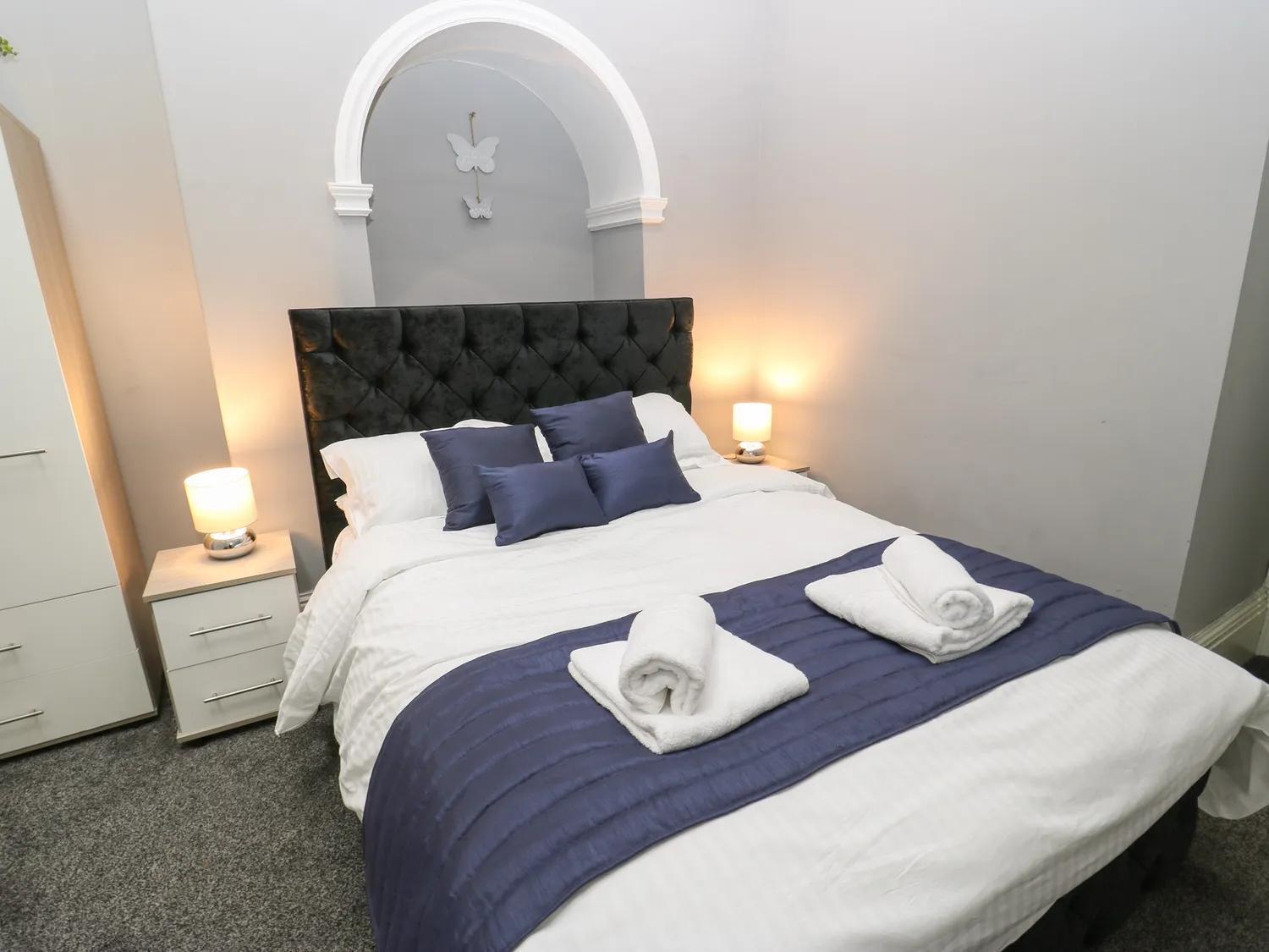 St John'S North Hotel Apartments Wakefield Esterno foto